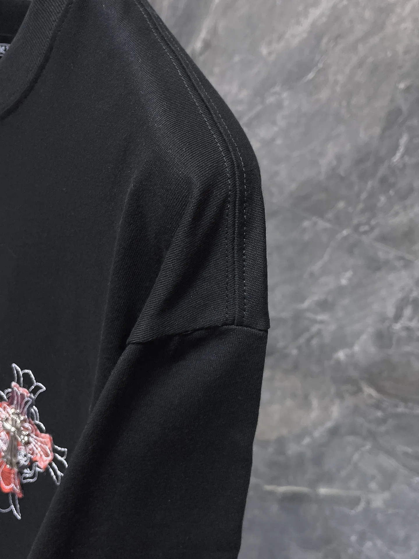 P170 new Chrome Hearts 25ss high version for summer! High-weight, environmentally friendly, high-quality top-grade fabric 280g Crow Cross Heavy Industry hand-applied embroidered willow short sleeves, counter synchronization, replica version 1:1 Recommended colors: black white